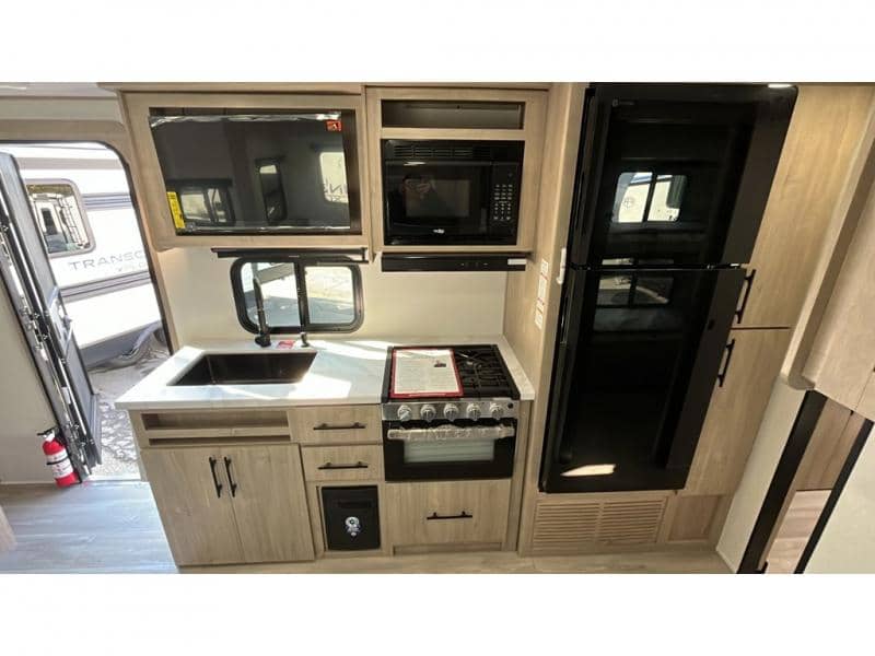 2026 Grand Design 2026 Grand Design Imagine XLS - thumbnail 14