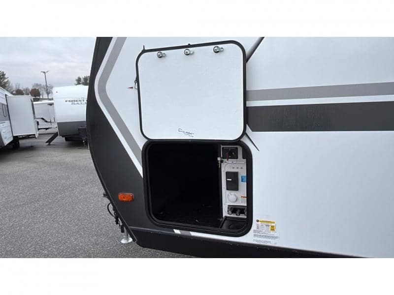 2026 Grand Design 2026 Grand Design Imagine XLS - thumbnail 6