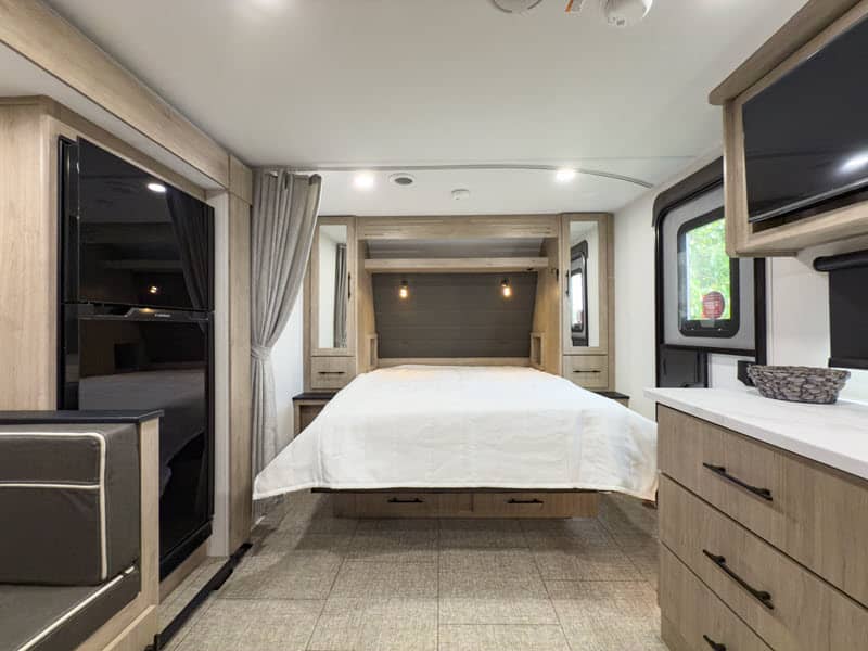 2026 Grand Design 2026 Grand Design Imagine XLS - thumbnail 24