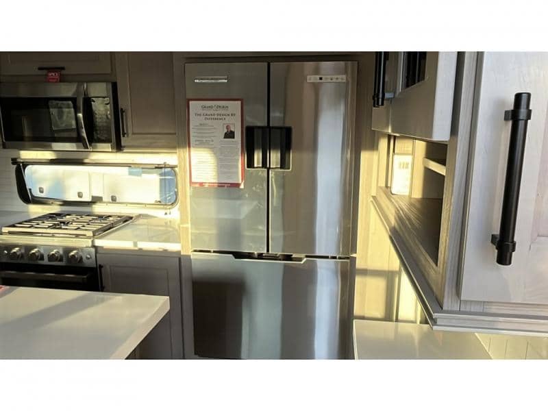 2026 Grand Design 2026 Grand Design Influence - thumbnail 17