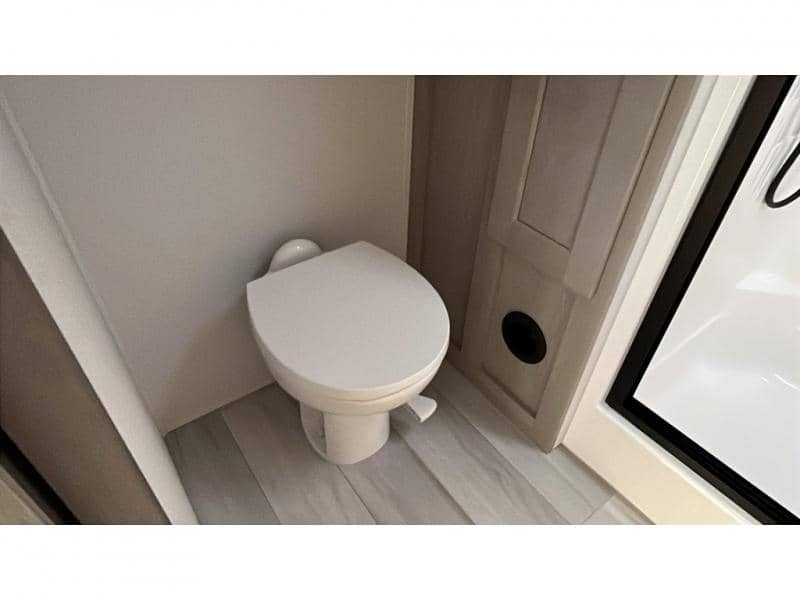 2026 Grand Design 2026 Grand Design Influence - thumbnail 20