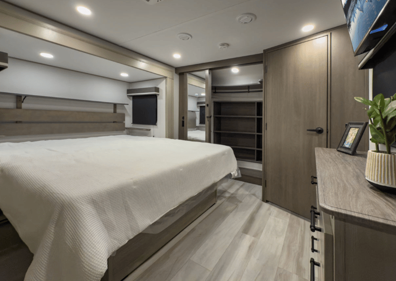 2026 Grand Design 2026 Grand Design Influence - thumbnail 26