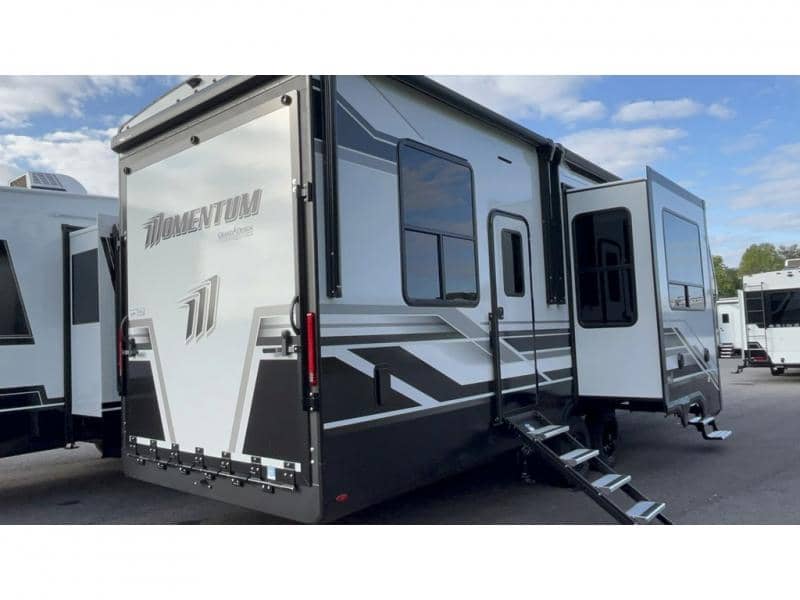 2026 Grand Design 2026 Grand Design Momentum G-Class - thumbnail 5