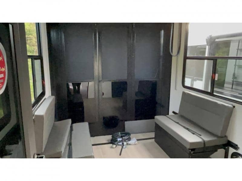 2026 Grand Design 2026 Grand Design Momentum G-Class - thumbnail 12