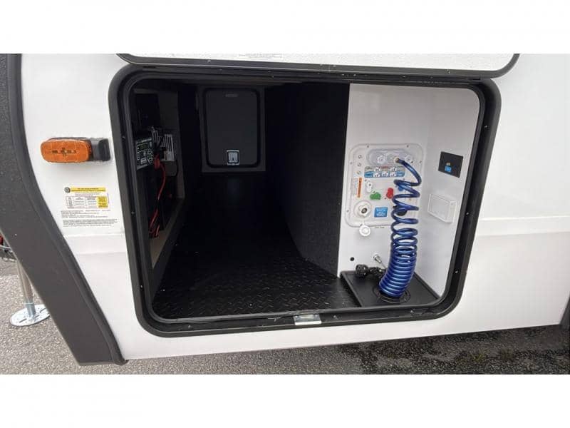 2026 Grand Design 2026 Grand Design Reflection - thumbnail 9