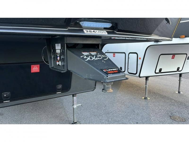 2026 Grand Design 2026 Grand Design Reflection - thumbnail 3