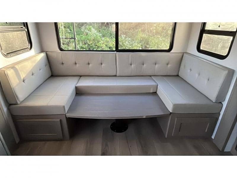 2026 Grand Design 2026 Grand Design Reflection - thumbnail 14