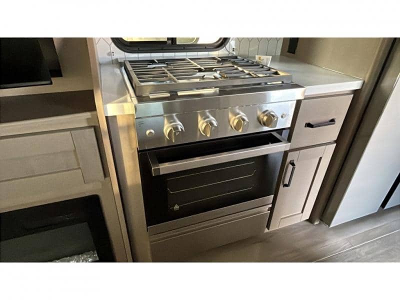 2026 Grand Design 2026 Grand Design Reflection - thumbnail 16