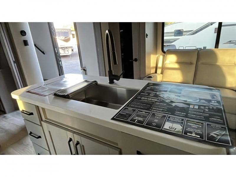 2026 Grand Design 2026 Grand Design Reflection - thumbnail 18