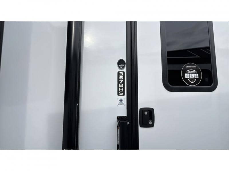 2026 Grand Design 2026 Grand Design Reflection - thumbnail 20