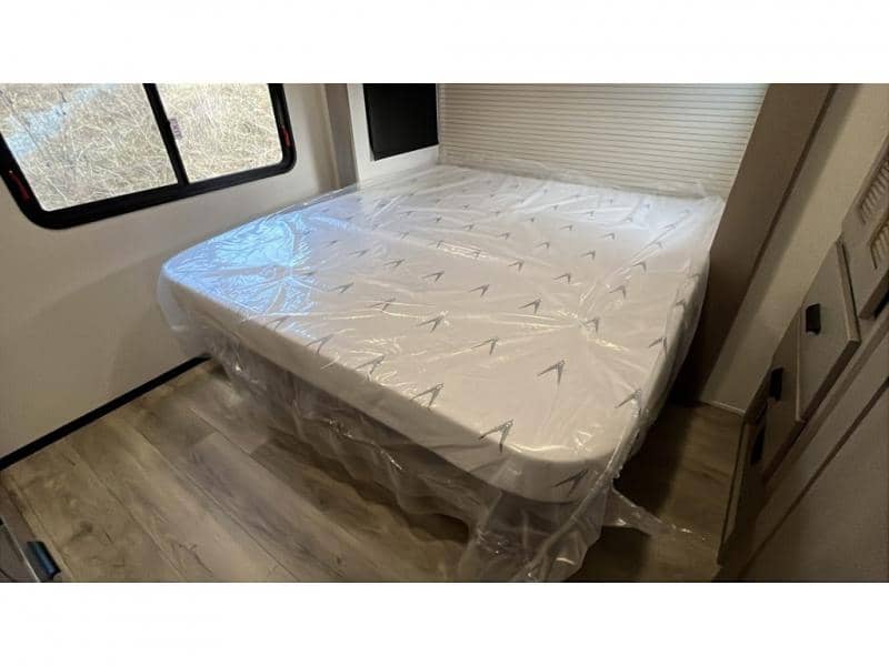 2026 Grand Design 2026 Grand Design Reflection - thumbnail 11