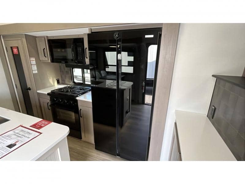 2026 Grand Design 2026 Grand Design Reflection - thumbnail 17