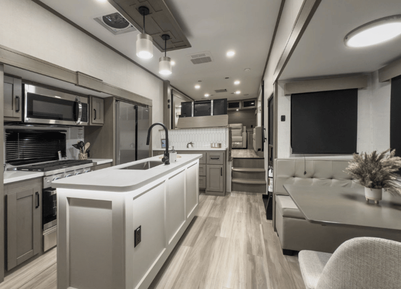 2026 Grand Design 2026 Grand Design Reflection - thumbnail 22