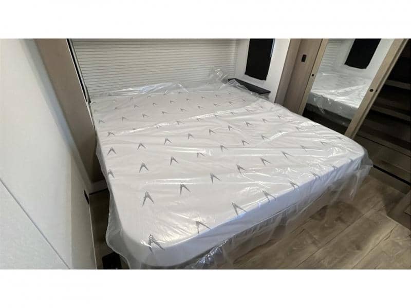 2026 Grand Design 2026 Grand Design Reflection - thumbnail 17