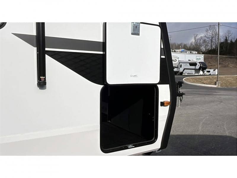 2026 Grand Design 2026 Grand Design Reflection - thumbnail 9