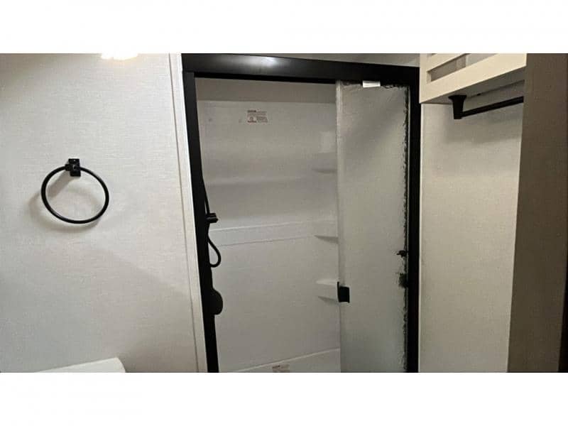 2026 Grand Design 2026 Grand Design Reflection 100 Series - thumbnail 14