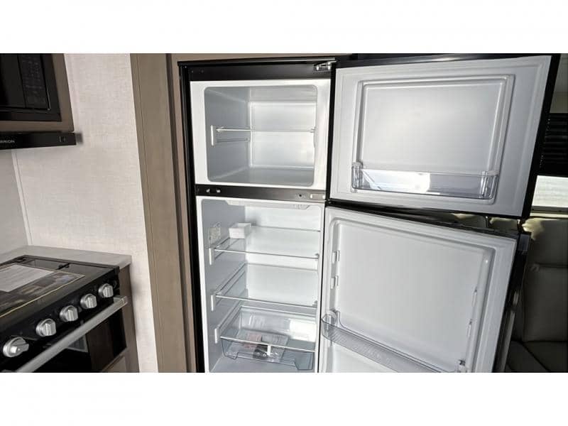 2026 Grand Design 2026 Grand Design Reflection 100 Series - thumbnail 19