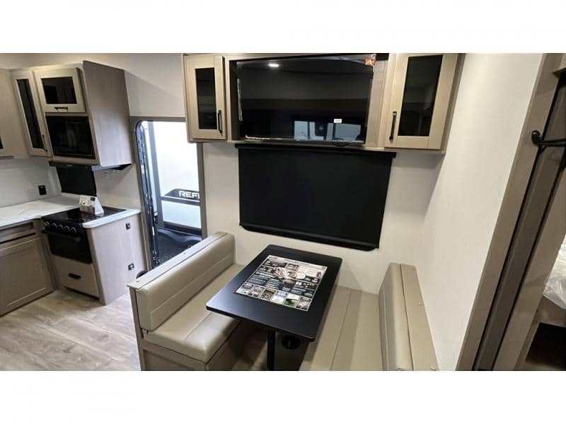 2026 Grand Design 2026 Grand Design Reflection 100 Series - thumbnail 12