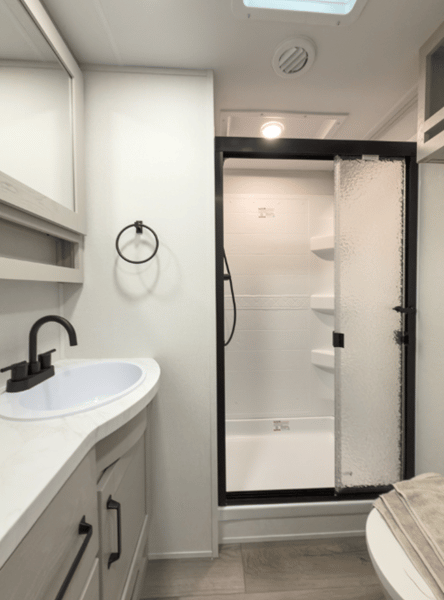 2026 Grand Design 2026 Grand Design Reflection 100 Series - thumbnail 25