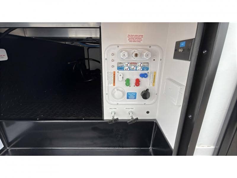 2026 Grand Design 2026 Grand Design Reflection 150 Series - thumbnail 8