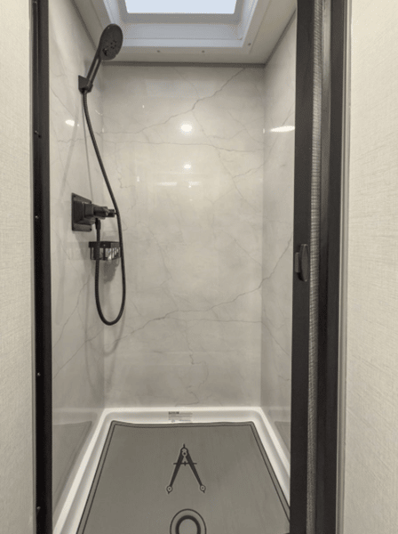 2026 Grand Design 2026 Grand Design Serenova - thumbnail 27