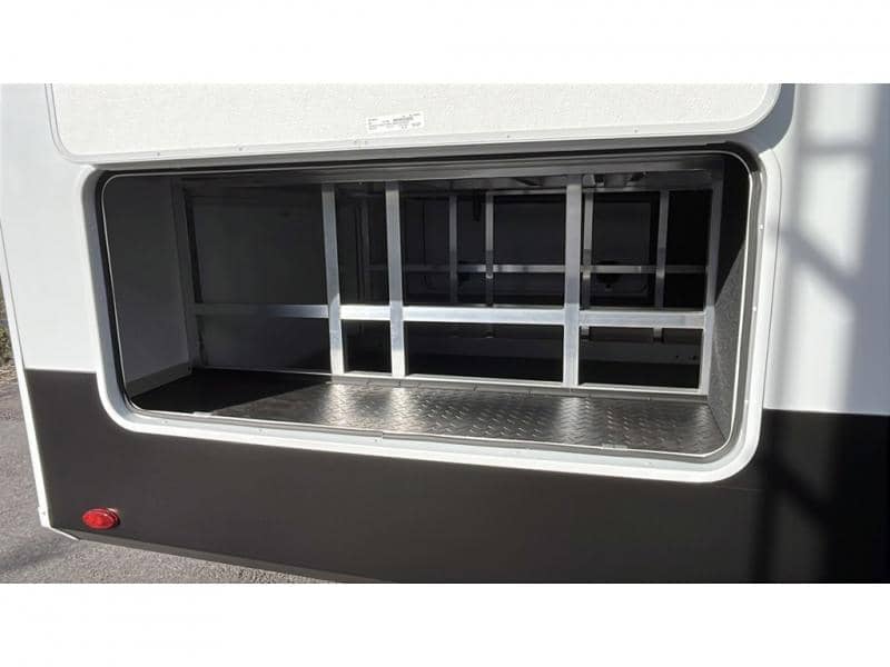 2025 Grand Design 2025 Grand Design Solitude - thumbnail 12