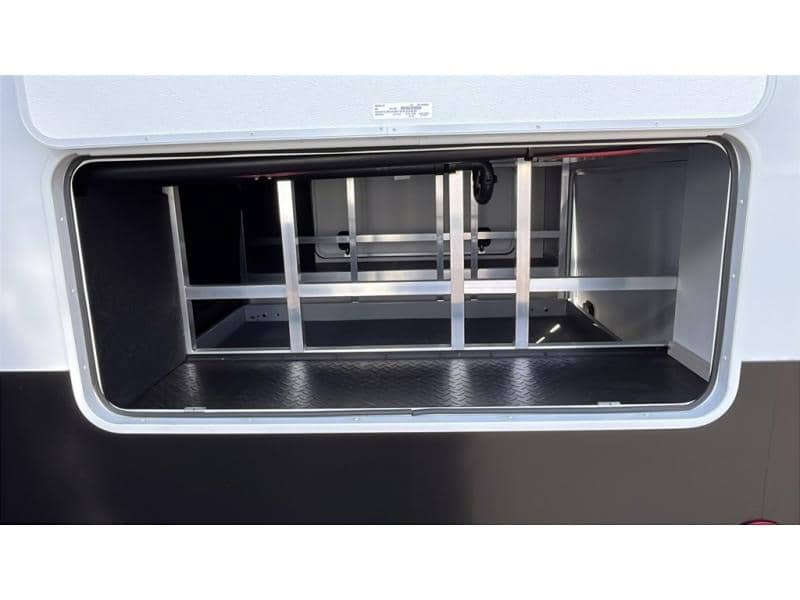 2025 Grand Design 2025 Grand Design Solitude - thumbnail 14