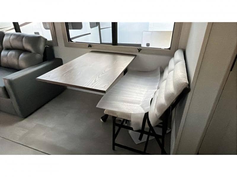 2026 Grand Design 2026 Grand Design Solitude - thumbnail 16