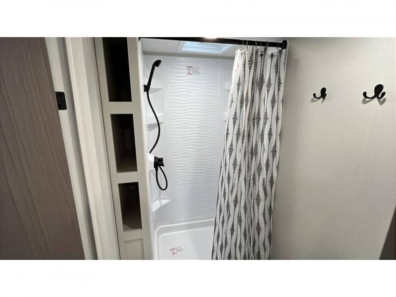 2026 Grand Design 2026 Grand Design Transcend One - thumbnail 12