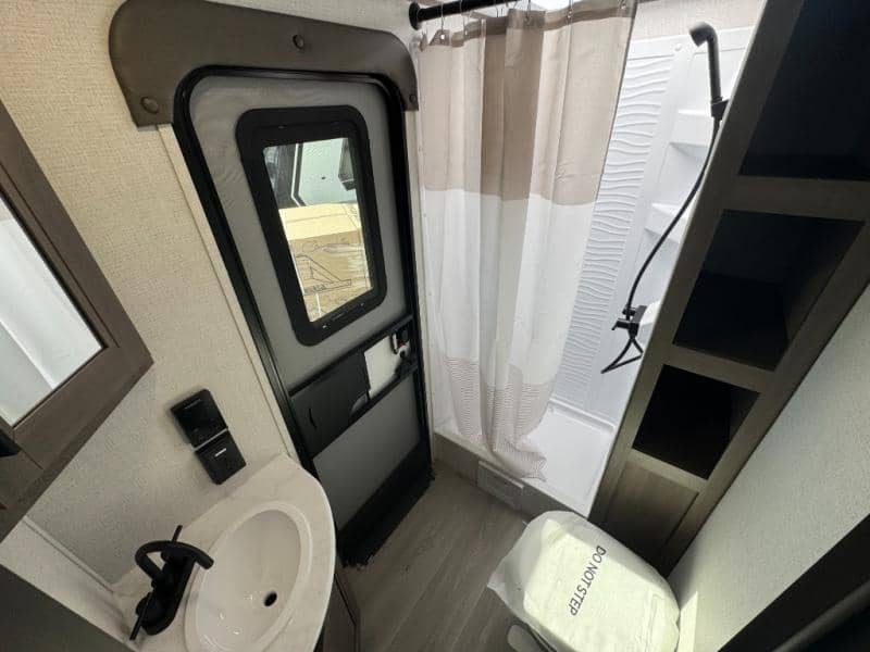 2026 Grand Design 2026 Grand Design Transcend - thumbnail 24