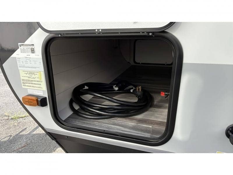 2024 Jayco 2024 Jayco Jay Feather - thumbnail 9