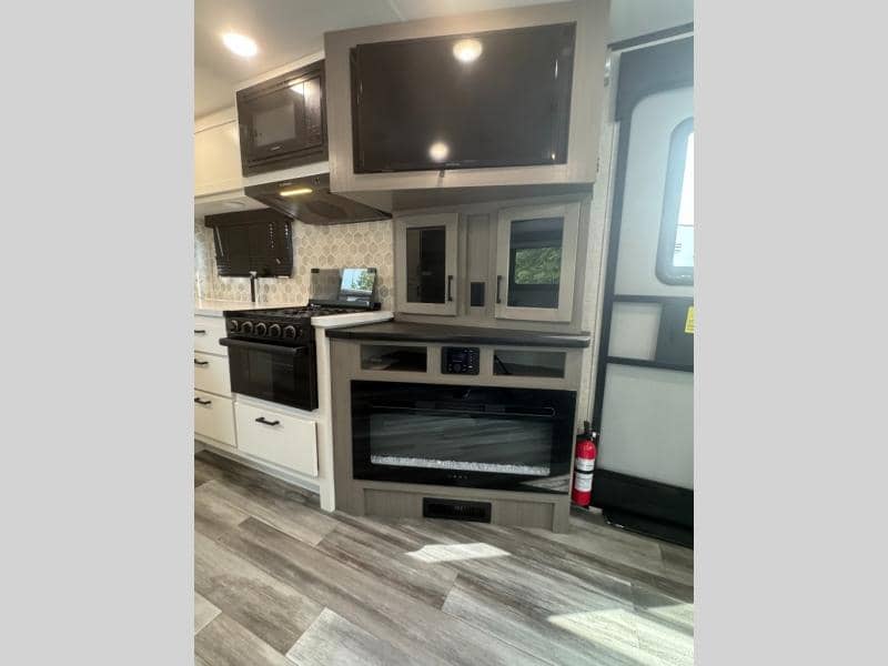 2024 Jayco 2024 Jayco Jay Feather - thumbnail 27