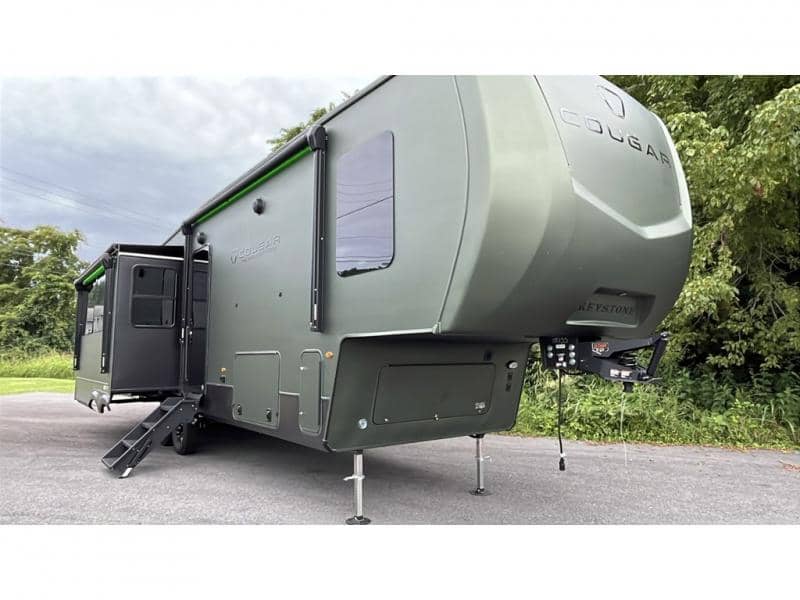 2026 Keystone RV 2026 Keystone RV Keystone Cougar - thumbnail 4