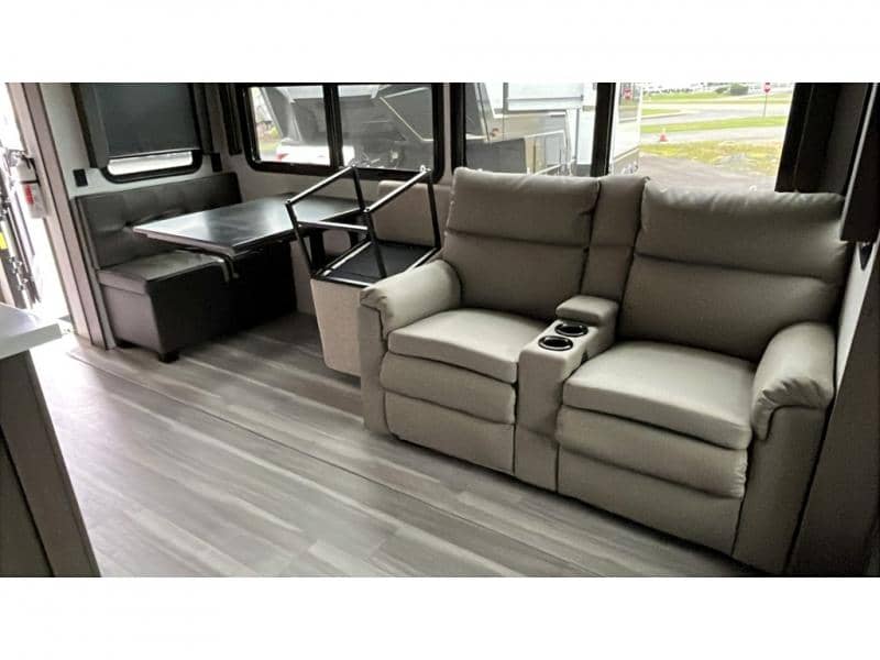 2026 Keystone RV 2026 Keystone RV Keystone Cougar - thumbnail 15