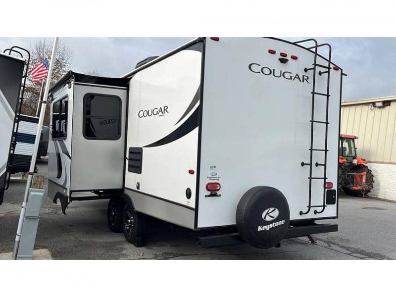 2021 Keystone RV 2021 Keystone RV Cougar Half Ton - thumbnail 5