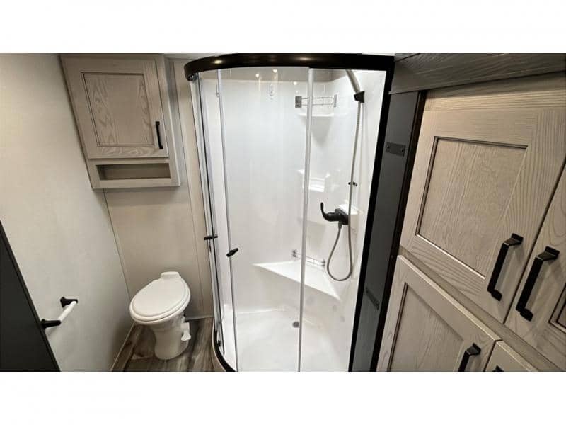 2024 Keystone RV 2024 Keystone RV Montana High Country - thumbnail 18