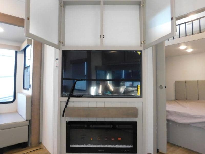 2025 Alliance RV 2025 Alliance RV Avenue - thumbnail 10