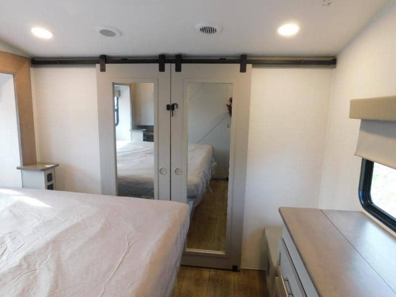 2025 Alliance RV 2025 Alliance RV Avenue - thumbnail 31