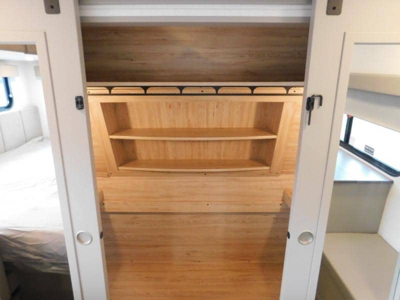 2025 Alliance RV 2025 Alliance RV Avenue - thumbnail 32