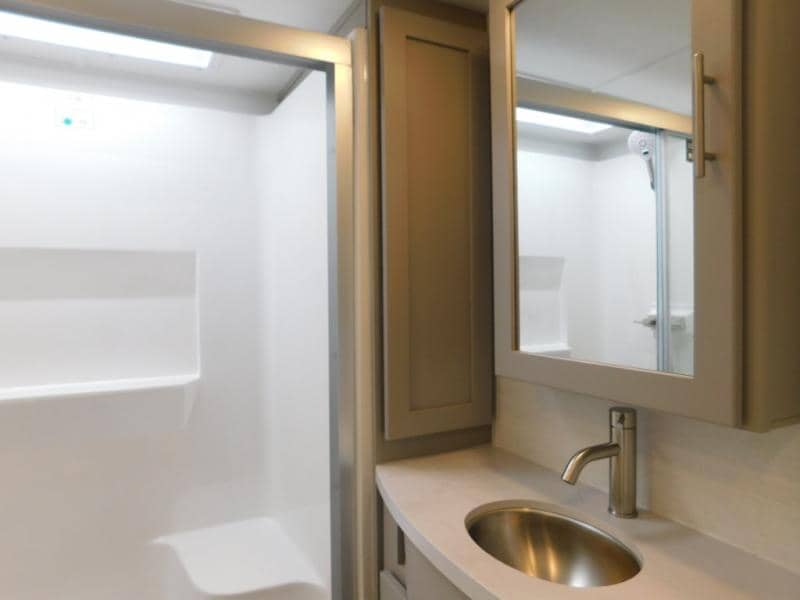 2025 Alliance RV 2025 Alliance RV Avenue - thumbnail 39