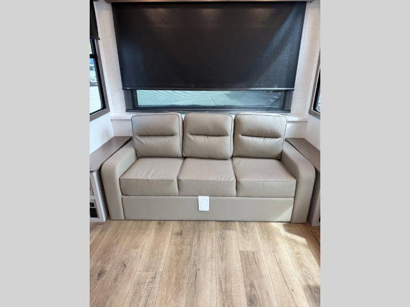 2026 Alliance RV 2026 Alliance RV Benchmark - thumbnail 17