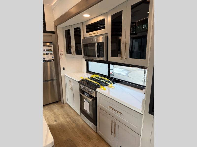 2026 Alliance RV 2026 Alliance RV Benchmark - thumbnail 23