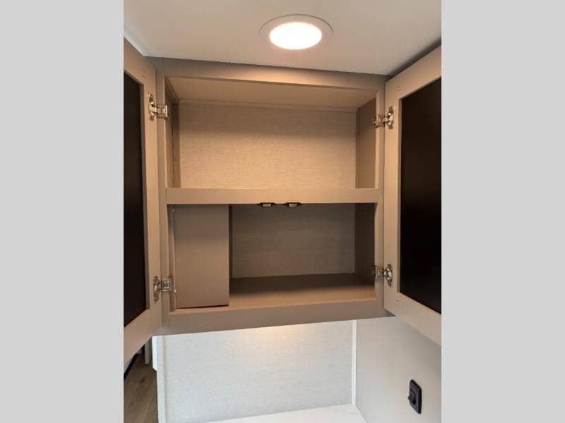 2026 Alliance RV 2026 Alliance RV Benchmark - thumbnail 37