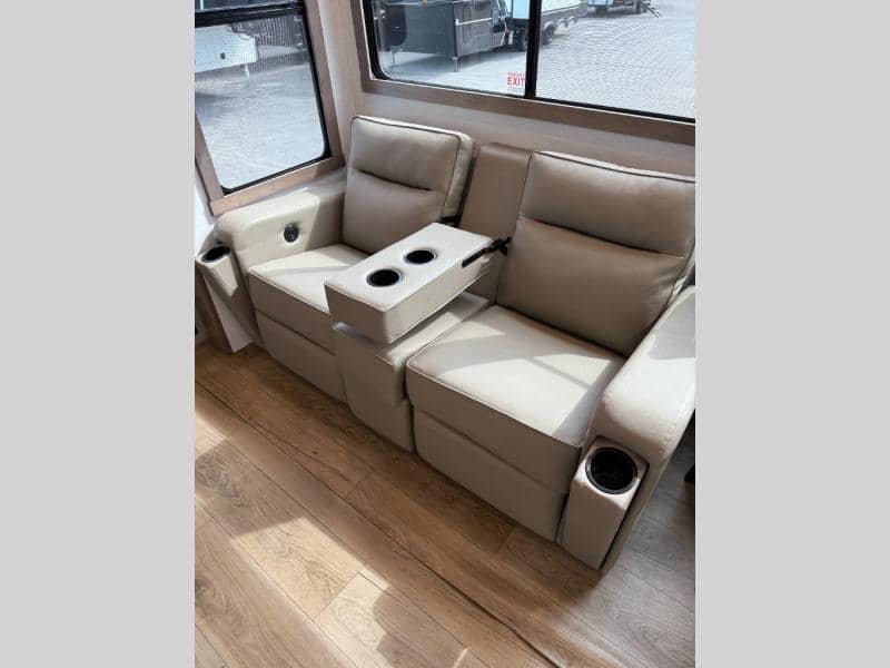 2026 Alliance RV 2026 Alliance RV Benchmark - thumbnail 39