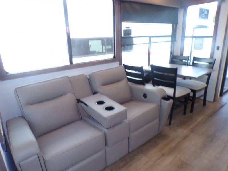 2026 Alliance RV 2026 Alliance RV Benchmark - thumbnail 17