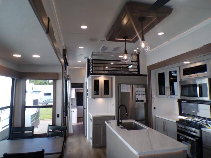 2026 Alliance RV 2026 Alliance RV Benchmark - thumbnail 19