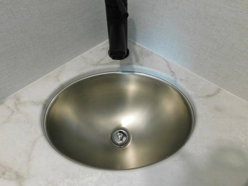 2025 Alliance RV 2025 Alliance RV Valor - thumbnail 38