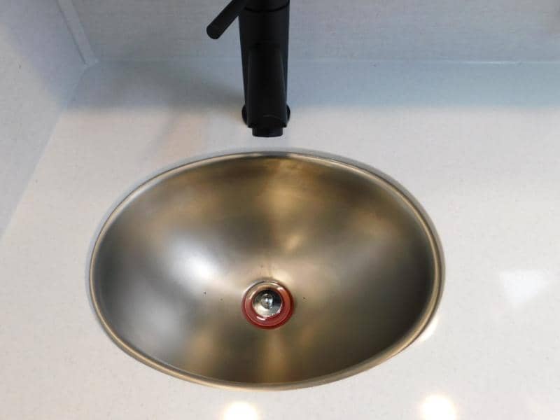 2025 Alliance RV 2025 Alliance RV Valor - thumbnail 42