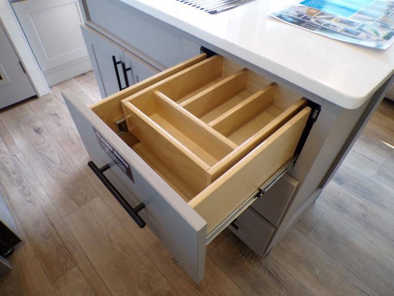 2026 Alliance RV 2026 Alliance RV Valor - thumbnail 22