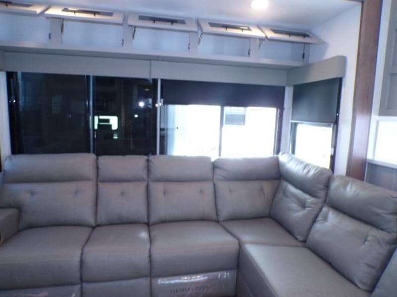 2026 Alliance RV 2026 Alliance RV Valor - thumbnail 26